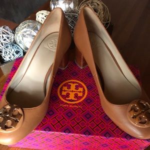Tory burch shoes